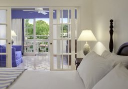 One Bedroom Ocean Suite 